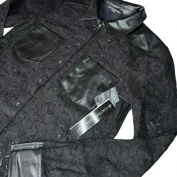 Central Park West Lace Long Sleeve Top - NWT - Size Medium - Picture 2 of 5